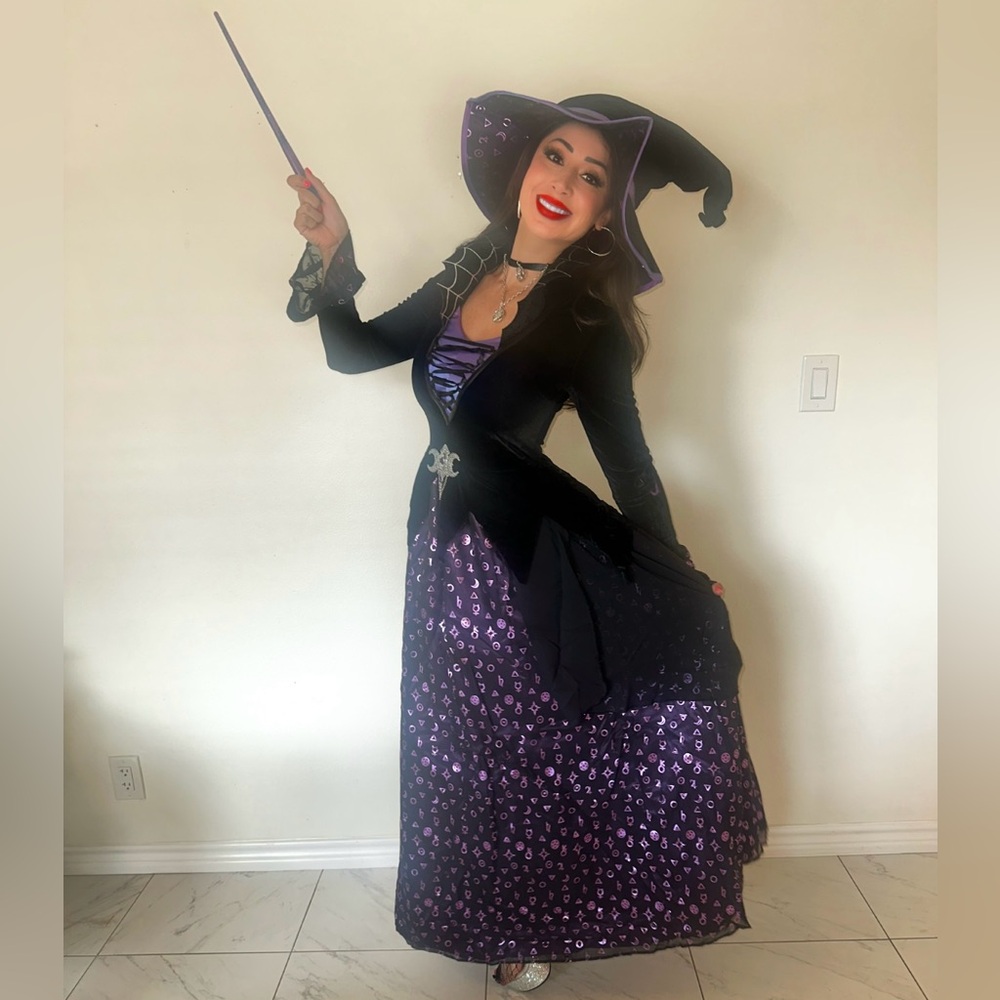 Enchanting Purple and Black Witch Costume